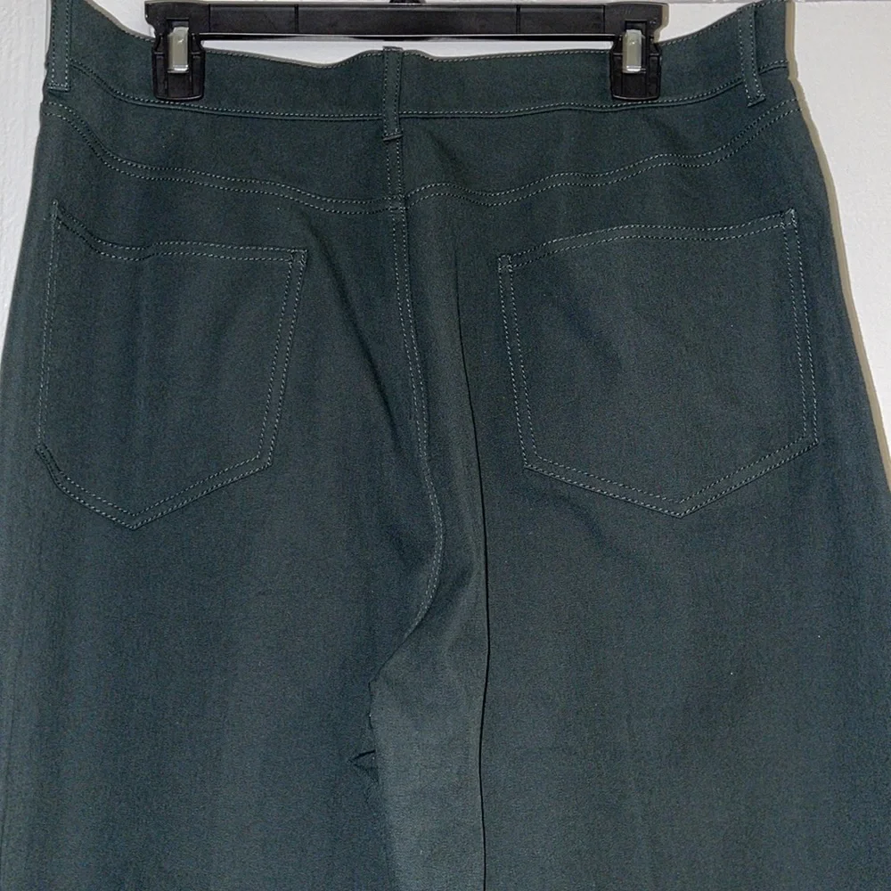 M.M. Lafleur.. bx3 - Picture 3 of 4